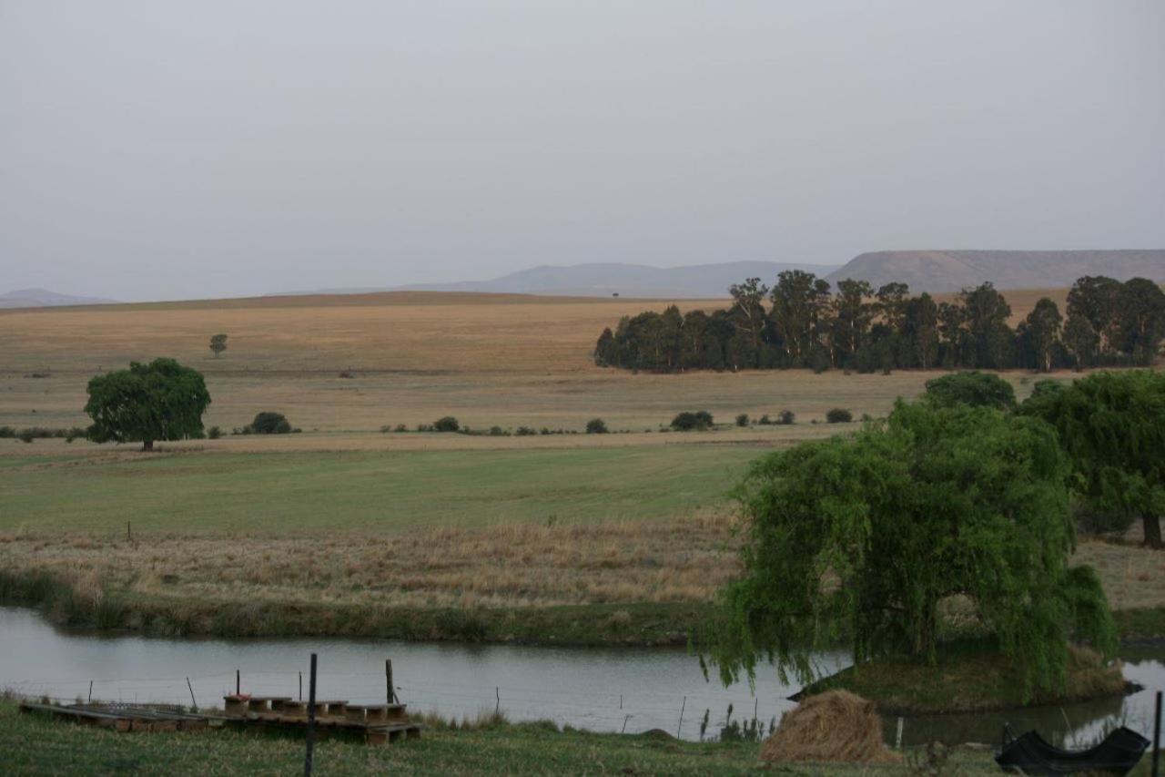 Forellenhof Guest Farm Wakkerstroom Exterior photo