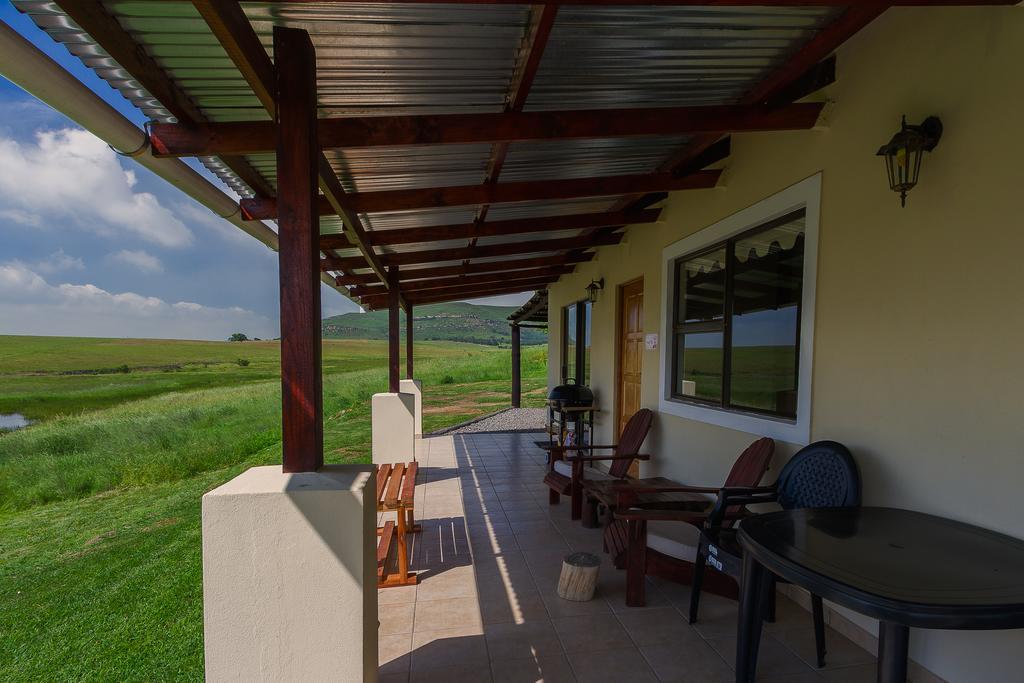 Forellenhof Guest Farm Wakkerstroom Exterior photo