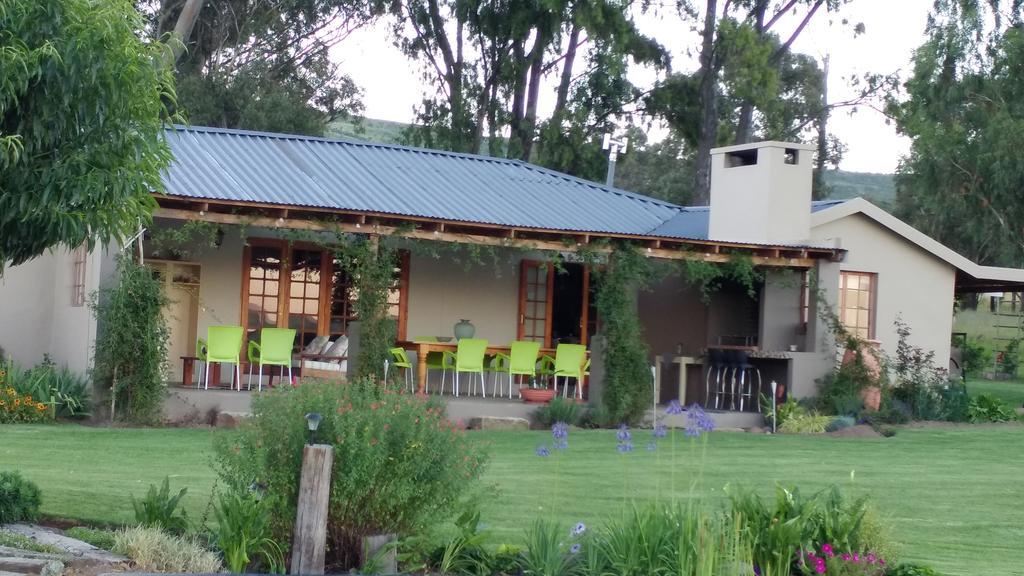 Forellenhof Guest Farm Wakkerstroom Exterior photo
